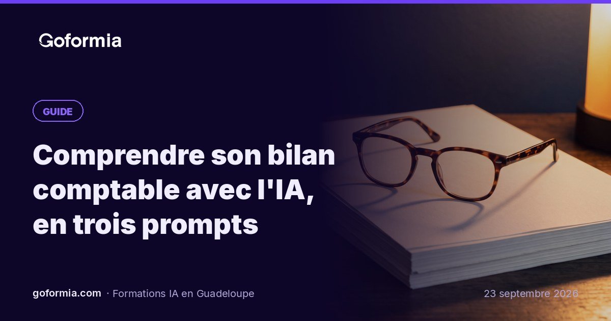 Paire de lunettes posée sur une pile de documents vierges, éclairée par une lumière chaude sur fond sombre